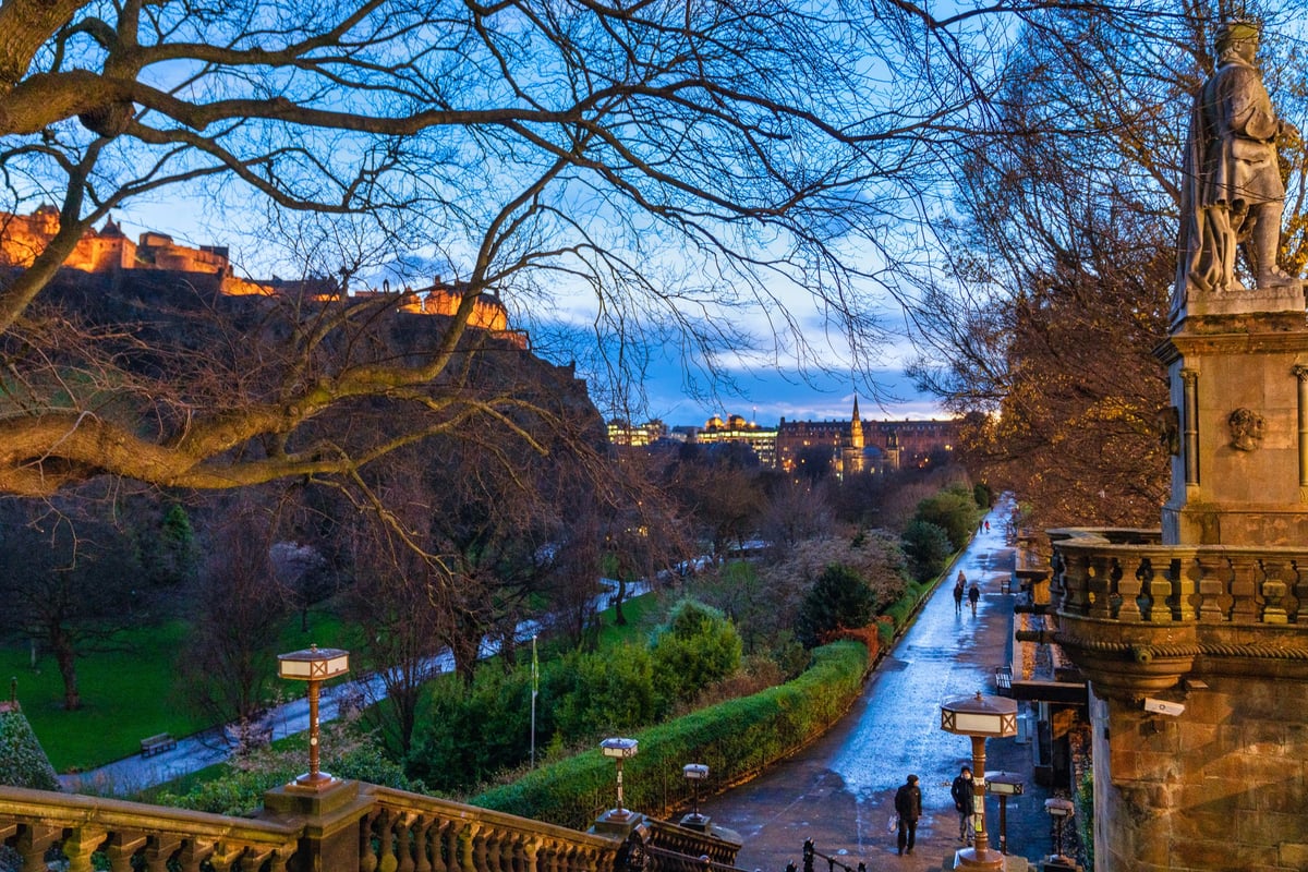 easyHotel Edinburgh Book Direct £⬇️ easyHotel