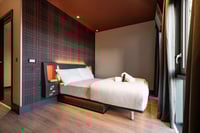 Barrierefreies Doppelzimmer mit Fenster