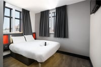 2-persoonskamer met raam