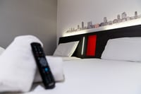 2-persoonskamer met 2 bedden zonder raam