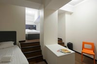 Familien-Dreierzimmer mit Fenster